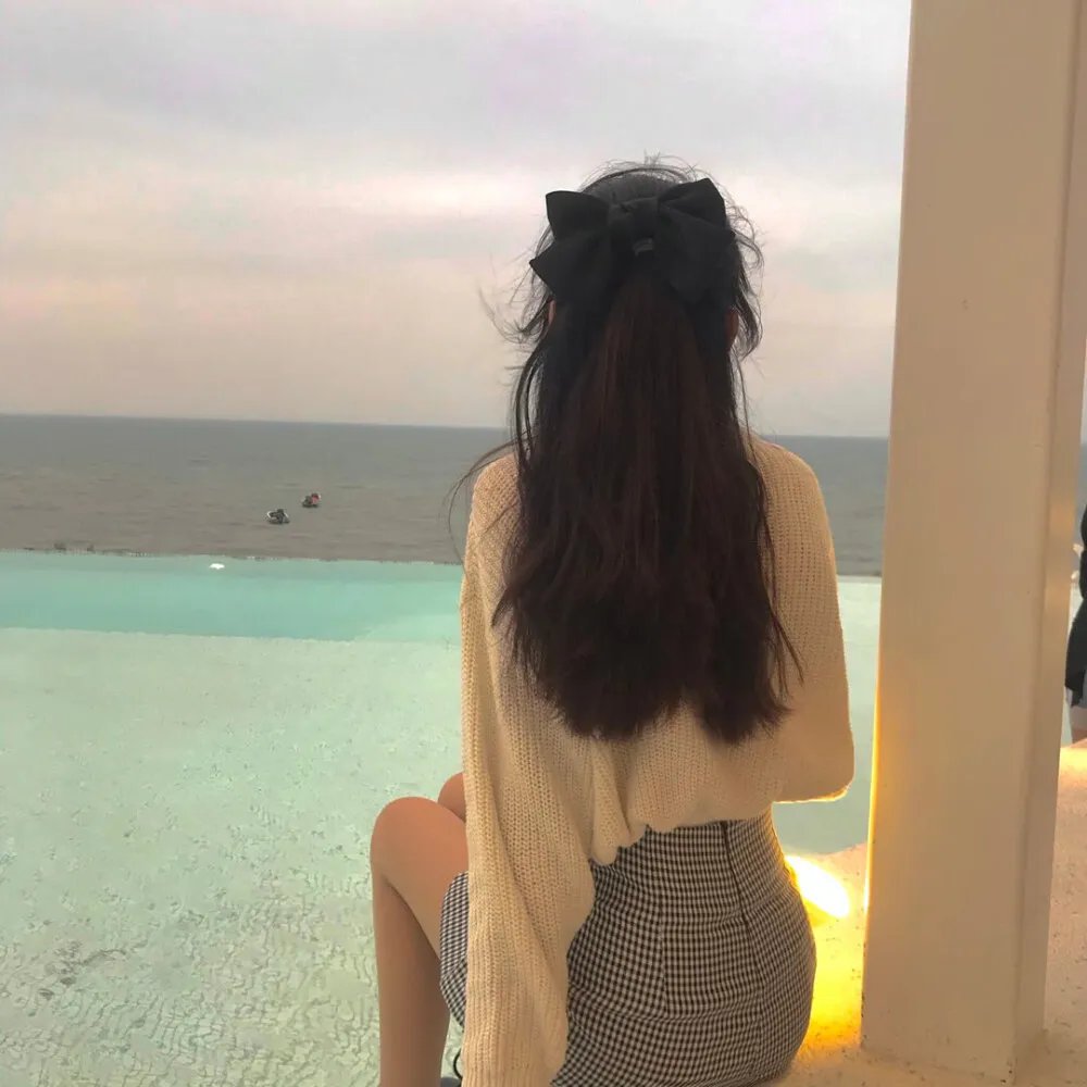 Qros之女以独家新闻为名的疯狂